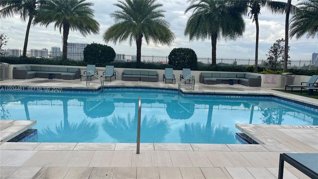 3000 Coral Way 1509, Miami, FL 33145