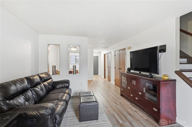 7816 Betsy Ross Circle 7816, Dayton, OH 45459