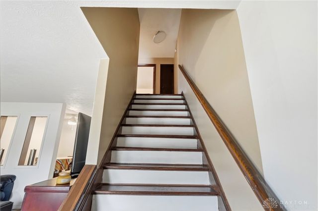 7816 Betsy Ross Circle 7816, Dayton, OH 45459