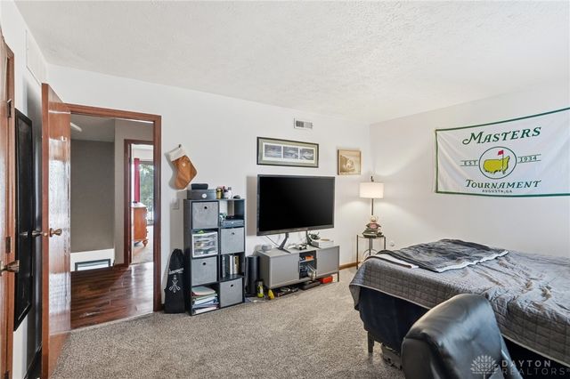 7816 Betsy Ross Circle 7816, Dayton, OH 45459