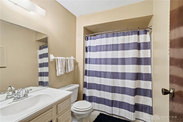 7816 Betsy Ross Circle 7816, Dayton, OH 45459