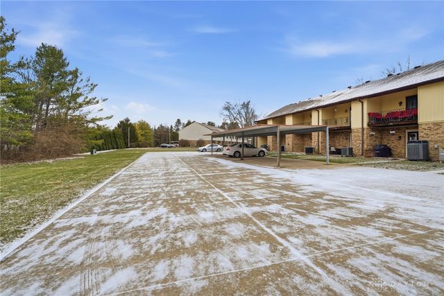 7816 Betsy Ross Circle 7816, Dayton, OH 45459