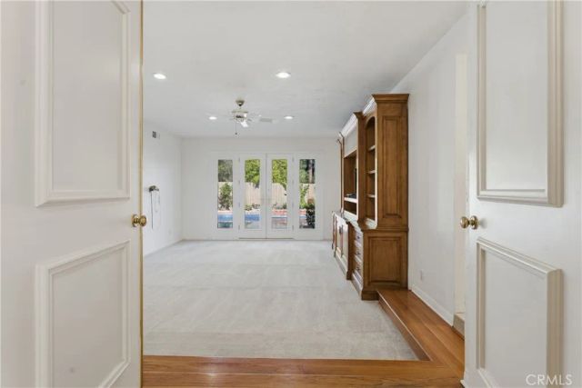 19803 Linnet Street, Woodland Hills, CA 91364