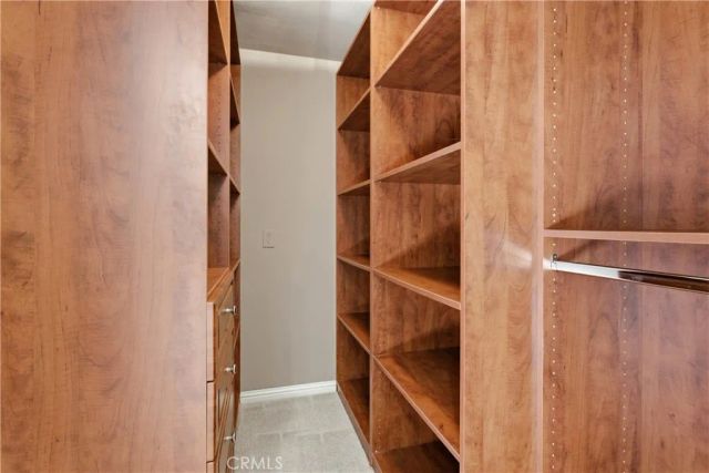 19803 Linnet Street, Woodland Hills, CA 91364