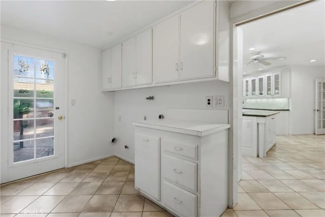 19803 Linnet Street, Woodland Hills, CA 91364