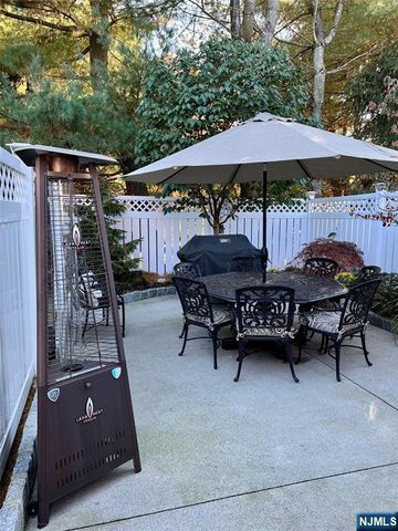 144 7th Street 2, Cresskill, NJ 07626