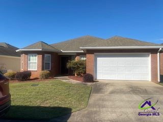 214 S Houston Springs Boulevard, Perry, GA 31069