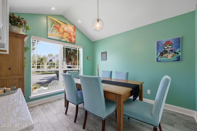 1472 LAUREL Way, Atlantic Beach, FL 32233