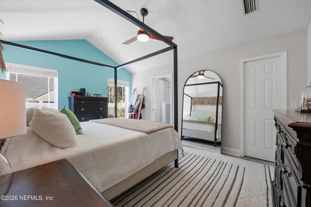 1472 LAUREL Way, Atlantic Beach, FL 32233