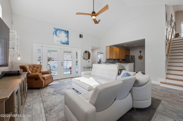 1472 LAUREL Way, Atlantic Beach, FL 32233