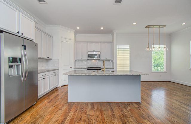 2609 Detering Street, Houston, TX 77007