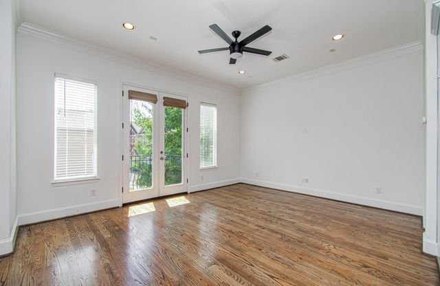 2609 Detering Street, Houston, TX 77007