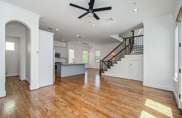 2609 Detering Street, Houston, TX 77007