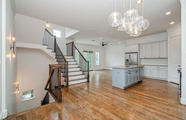 2609 Detering Street, Houston, TX 77007