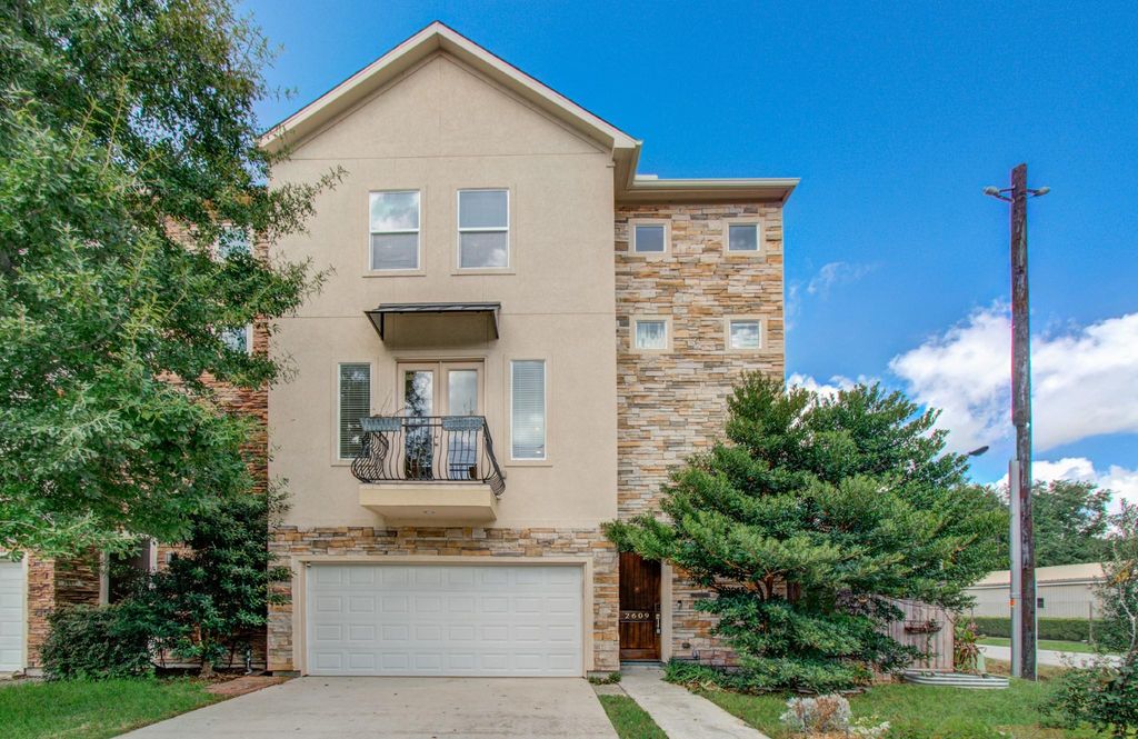 2609 Detering Street, Houston, TX 77007