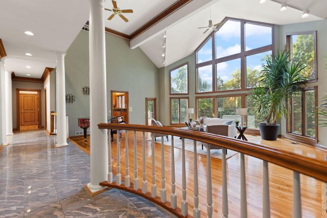 2021 Edenderry Drive, Fort Mitchell, KY 41017