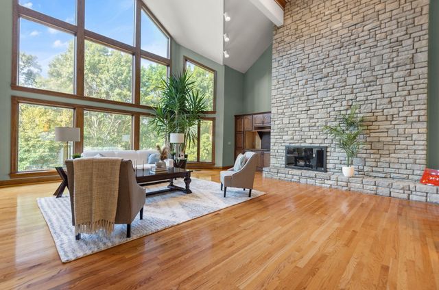 2021 Edenderry Drive, Fort Mitchell, KY 41017