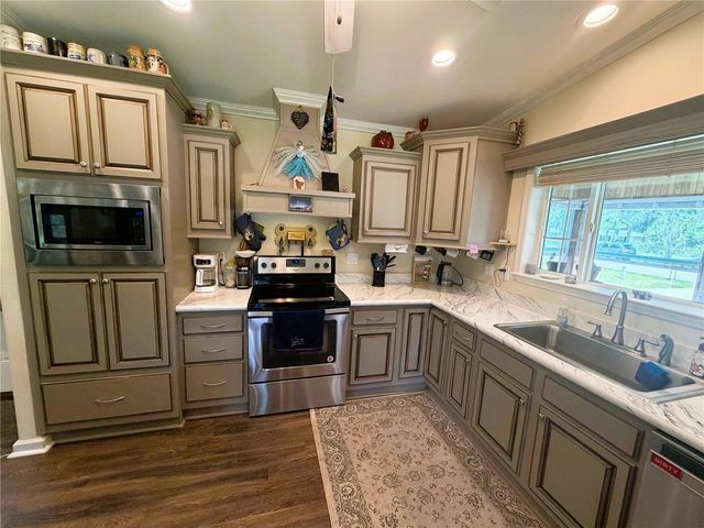 165 SAGO PALM DRIVE, Leesburg, FL 34748