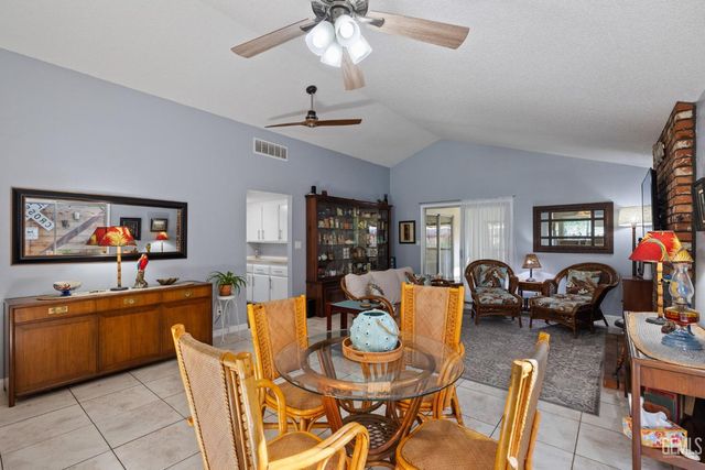 5609 Arbor Court, Bakersfield, CA 93309