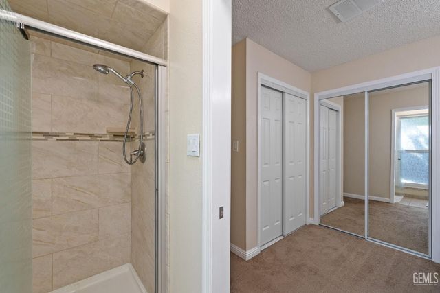 5609 Arbor Court, Bakersfield, CA 93309