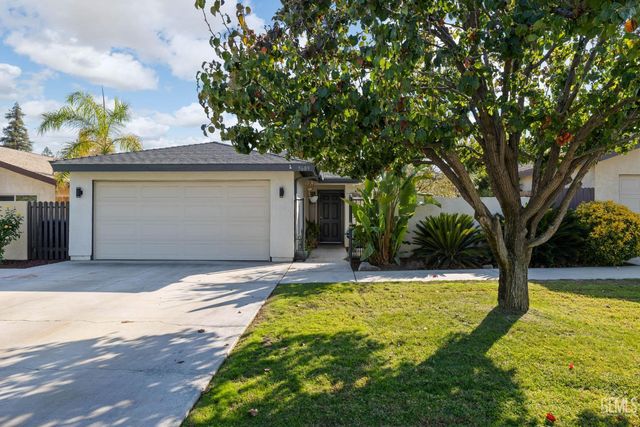 5609 Arbor Court, Bakersfield, CA 93309