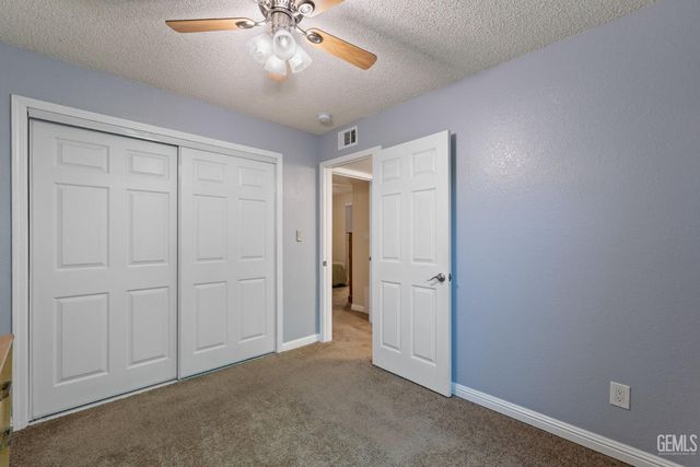 5609 Arbor Court, Bakersfield, CA 93309