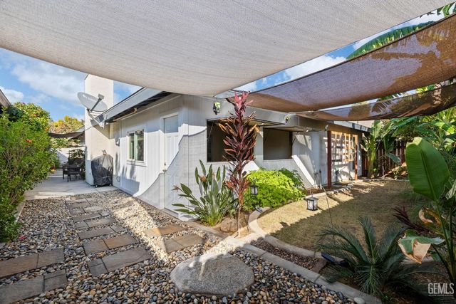 5609 Arbor Court, Bakersfield, CA 93309