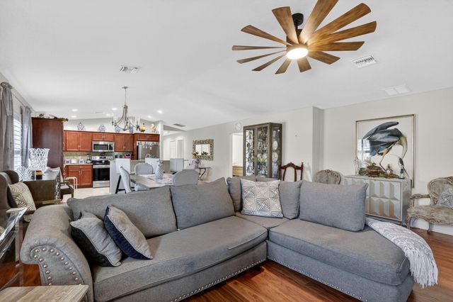 34 Nogales Way, Port St. Lucie, Port St Lucie, FL 34952