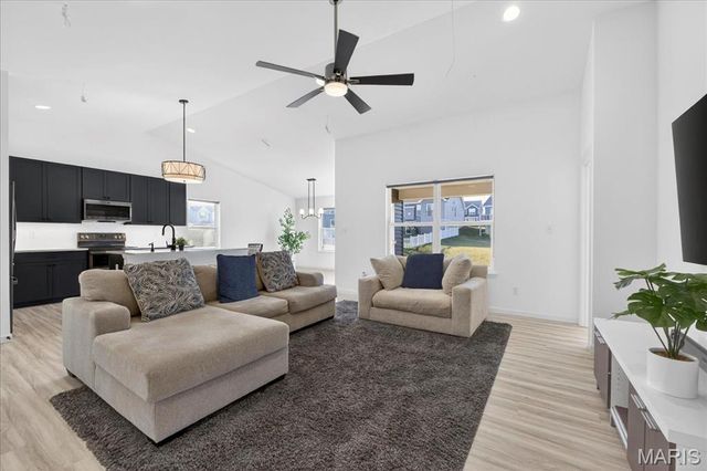 203 Homestretch Lane, Wentzville, MO 63385