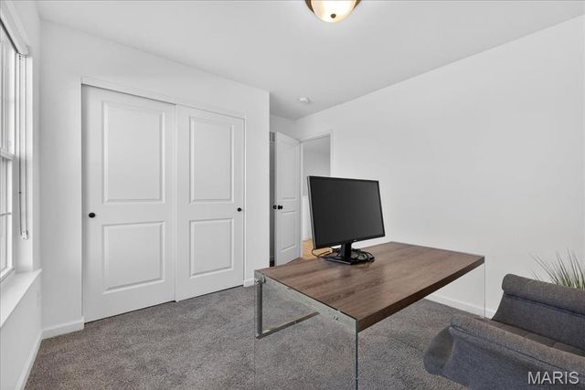 203 Homestretch Lane, Wentzville, MO 63385