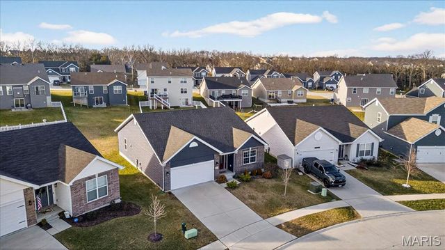 203 Homestretch Lane, Wentzville, MO 63385