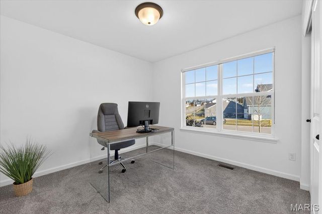 203 Homestretch Lane, Wentzville, MO 63385