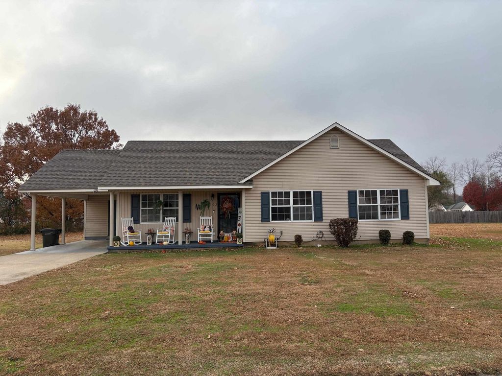 303 COURTNEY DR, Ripley, TN 38063