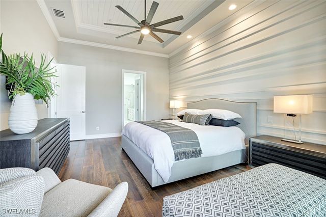 820 Giralda CT, Marco Island, FL 34145