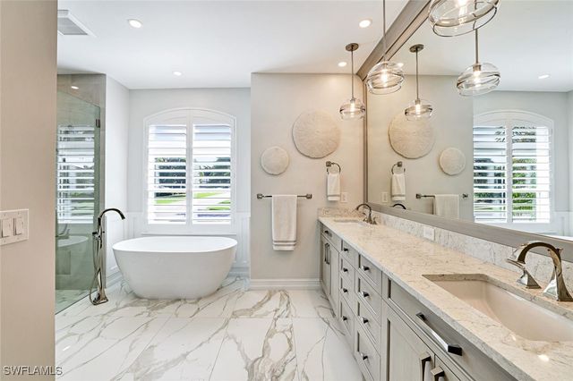 820 Giralda CT, Marco Island, FL 34145