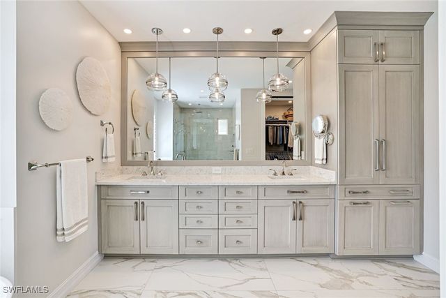 820 Giralda CT, Marco Island, FL 34145