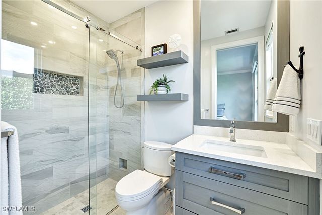 820 Giralda CT, Marco Island, FL 34145