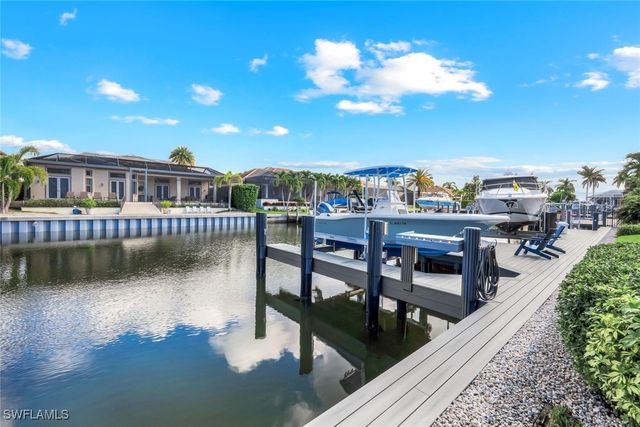 820 Giralda CT, Marco Island, FL 34145