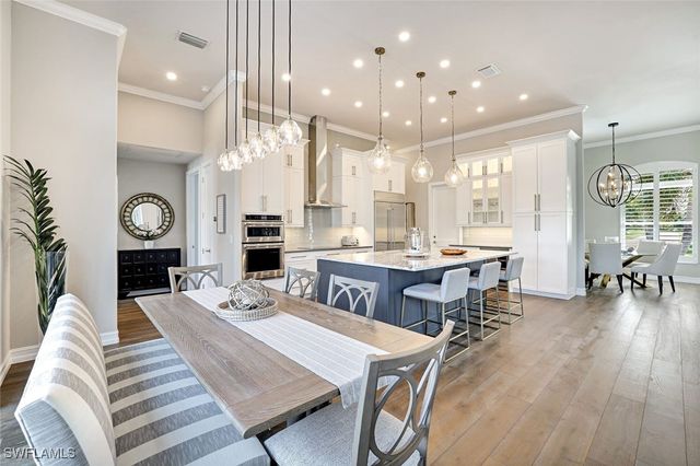 820 Giralda CT, Marco Island, FL 34145