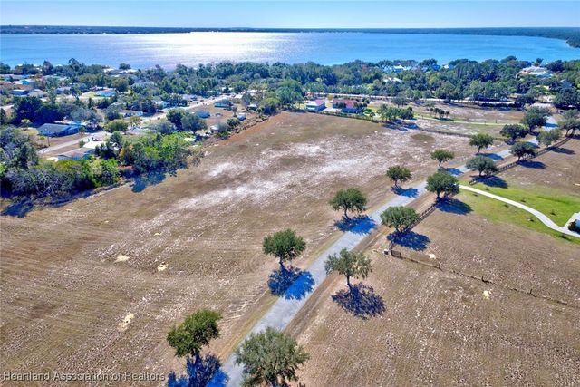 210 Sea Biscuit Lane, Lake Placid, FL 33852