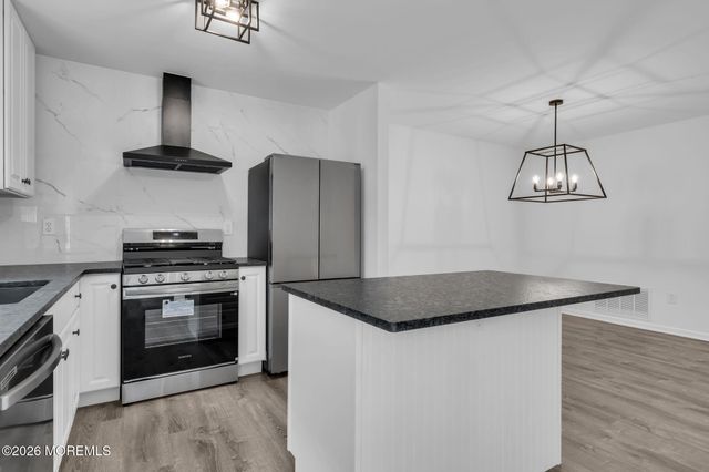 58 Vincent Court, Little Egg Harbor, NJ 08087