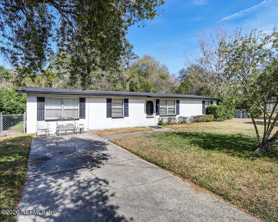 8341 COLVILLE Street, Jacksonville, FL 32220