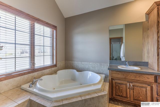 1244 Skyline Drive, Blair, NE 68008