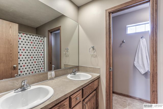 1244 Skyline Drive, Blair, NE 68008