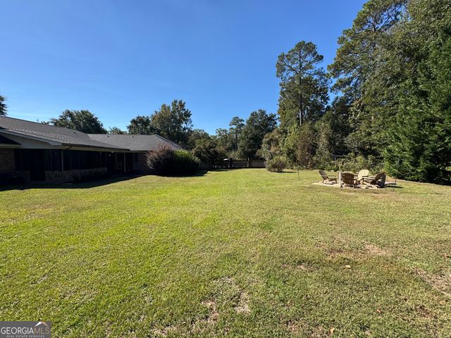 230 Ridge Circle, Dublin, GA 31021