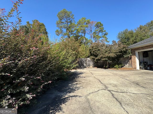 230 Ridge Circle, Dublin, GA 31021