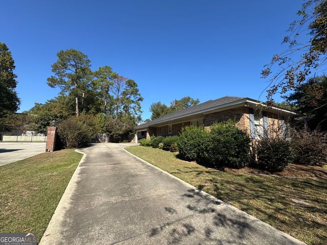 230 Ridge Circle, Dublin, GA 31021