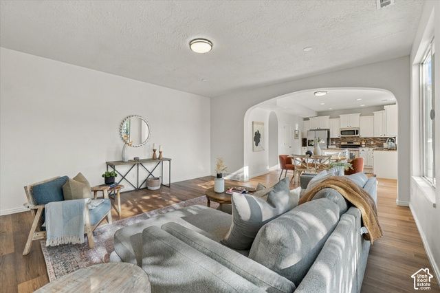 899 ALTON DR, North Salt Lake, UT 84054