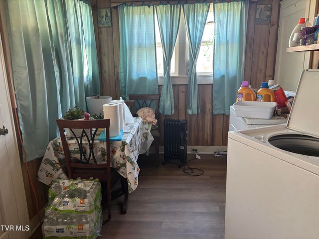 219 Oak Street, Mountain City, TN 37683