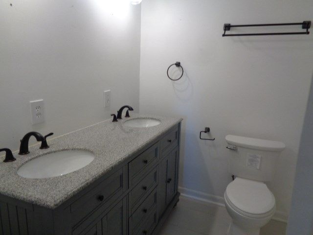 809 Dexter, Dothan, AL 36301